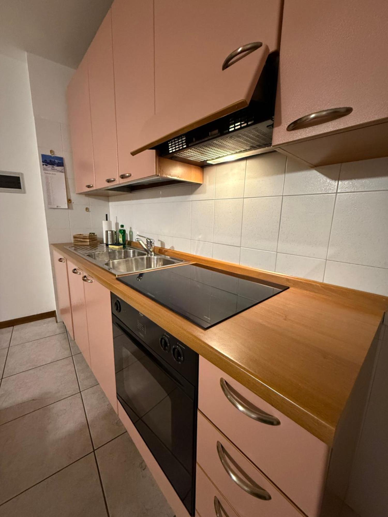 Il Raponzolo Di Roccia Apartment *