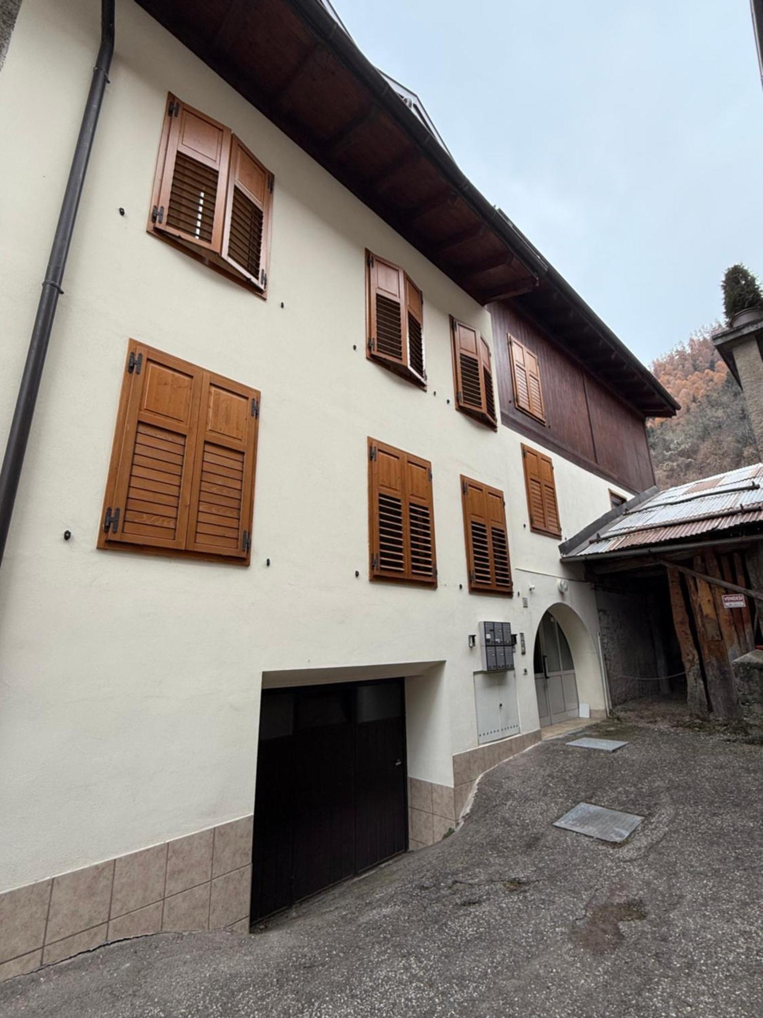 Il Raponzolo Di Roccia Apartment *